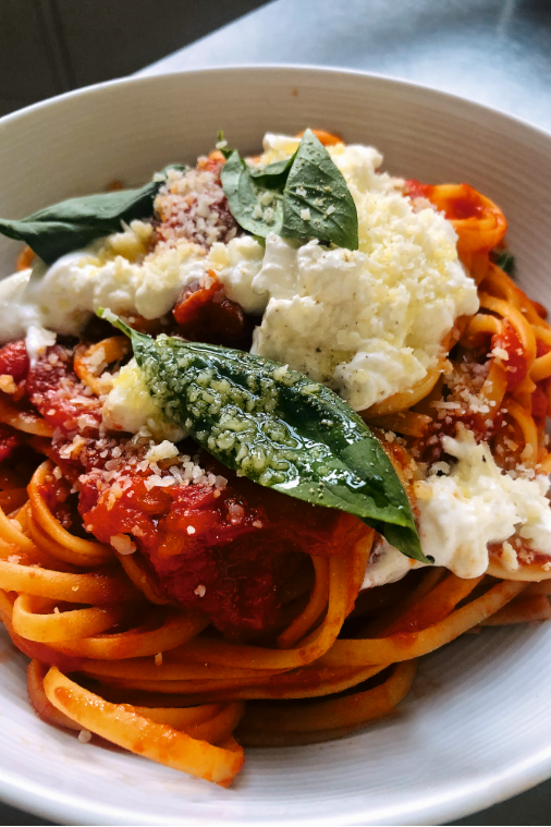 La Recette Des Linguine Tomate-burrata D'Hélène Darroze